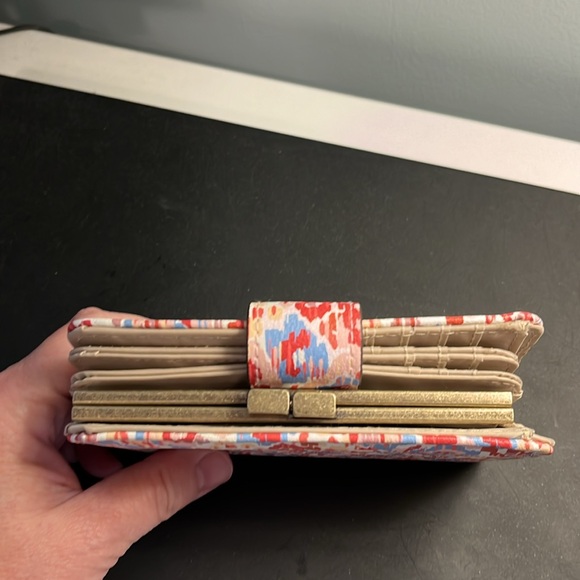 Sonoma Goods for Life RFID Blocking Indexer Wallet - Picture 5 of 6